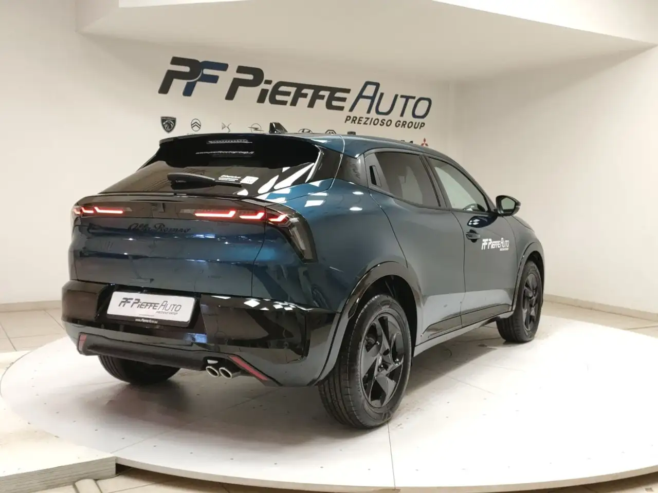 Alfa Romeo Junior 2025