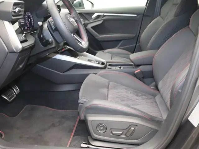 Audi A3 view 14