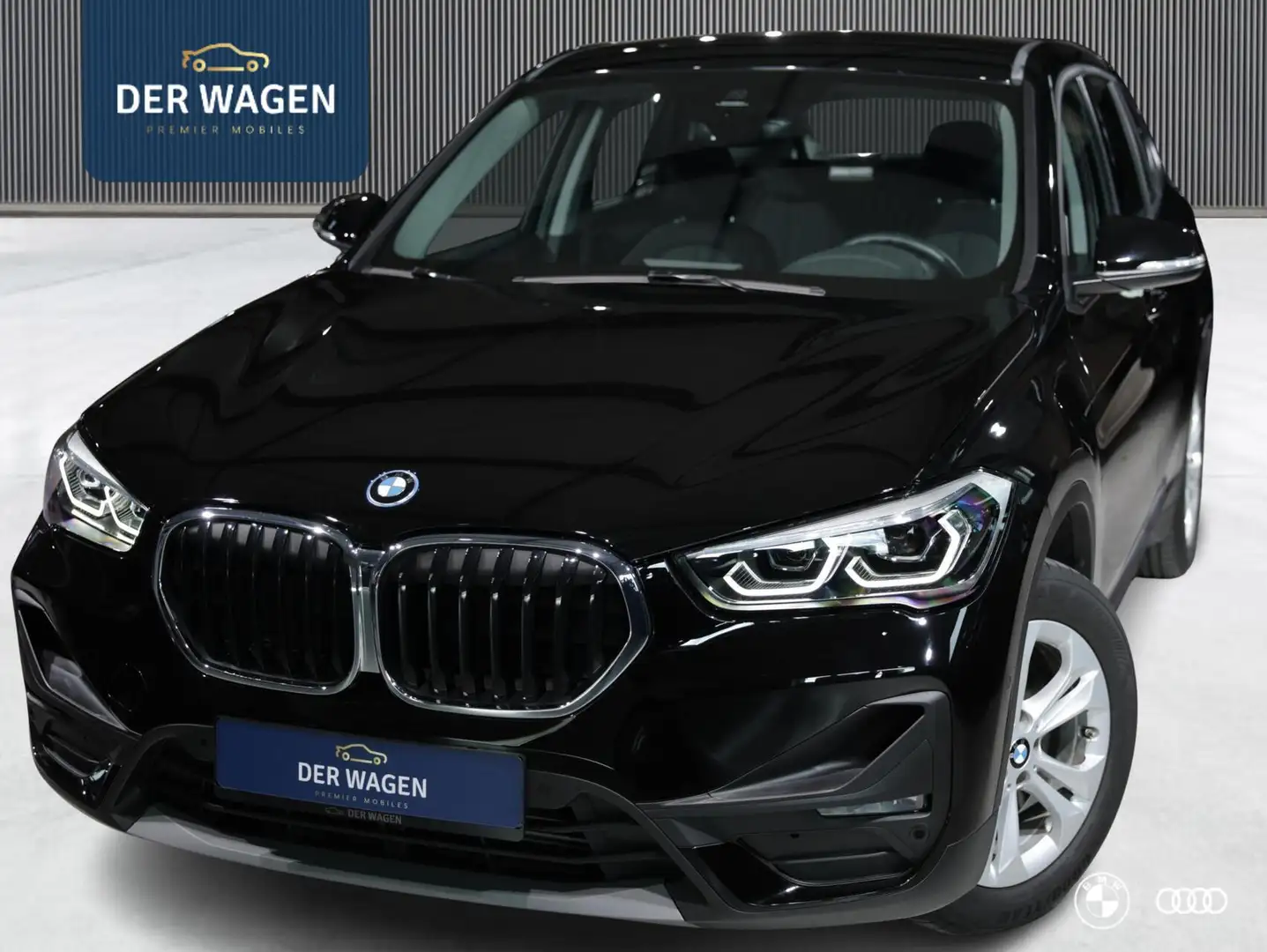 BMW X1 xDr25e ADVANTAGE / CAMERA / CRUISECONTROL / DAB+ / Zwart - 1