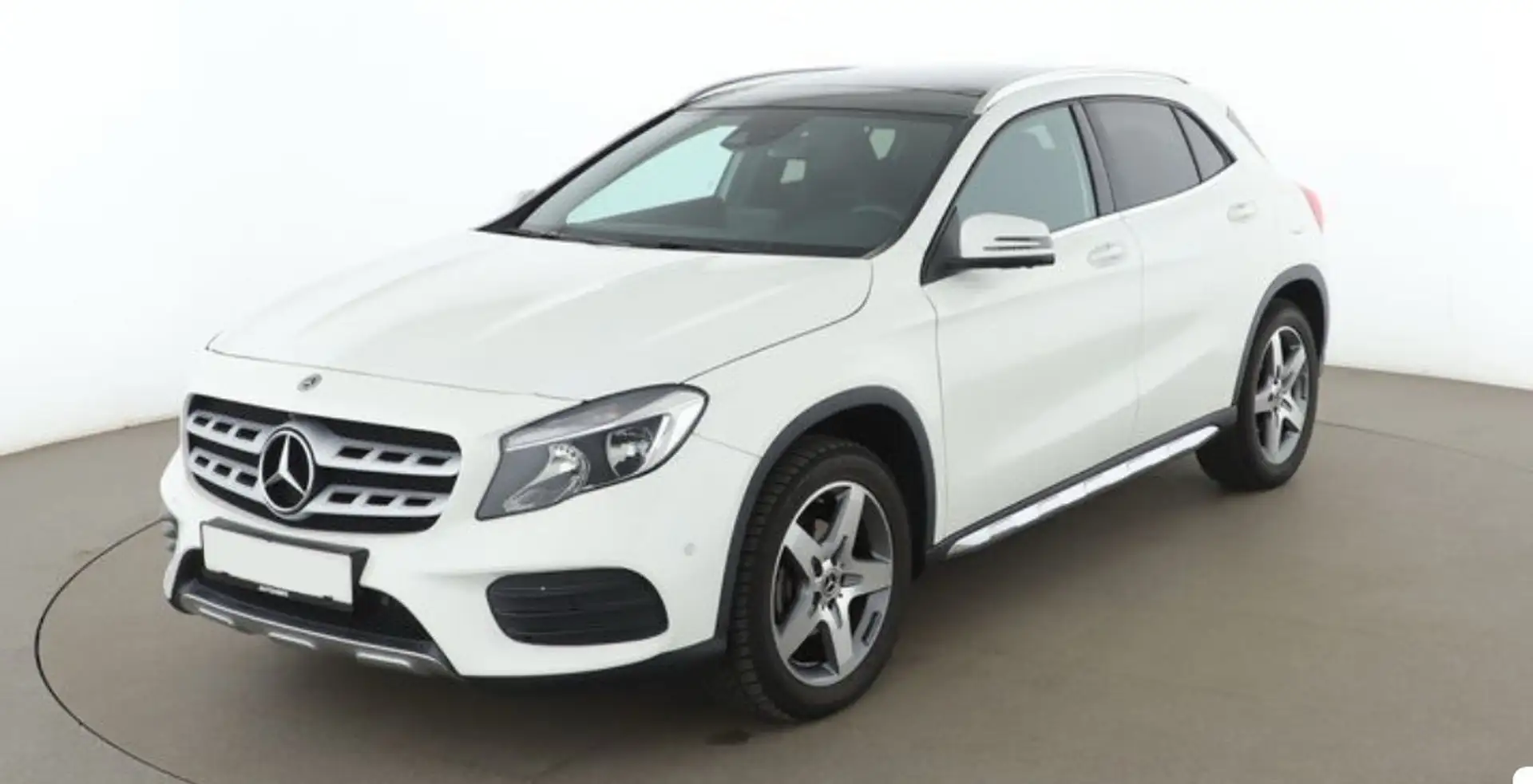 Mercedes-Benz GLA 180 GLA 180 (156.942) Weiß - 1