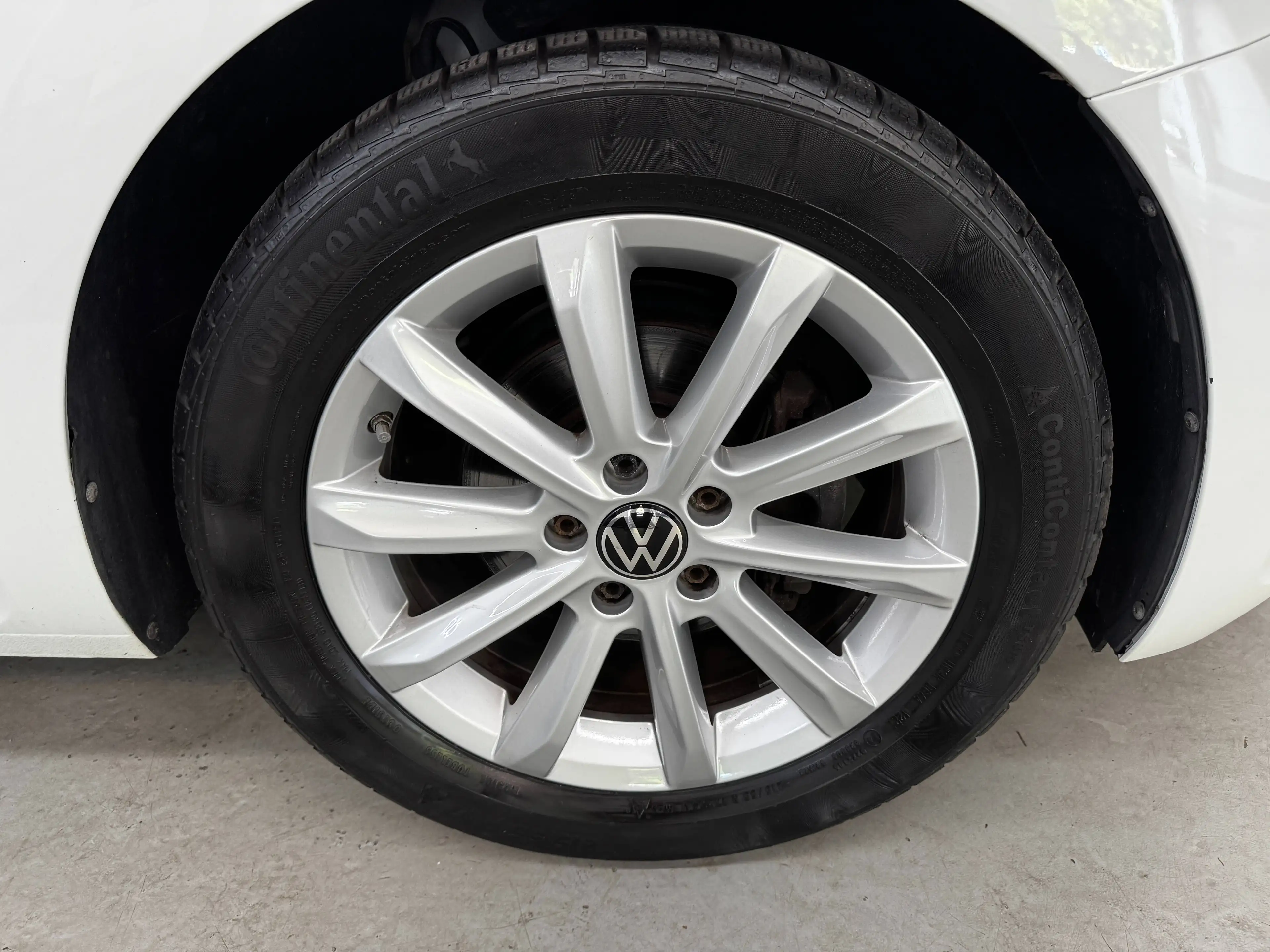 Volkswagen Beetle Club BMT*Automatik* — photo 14