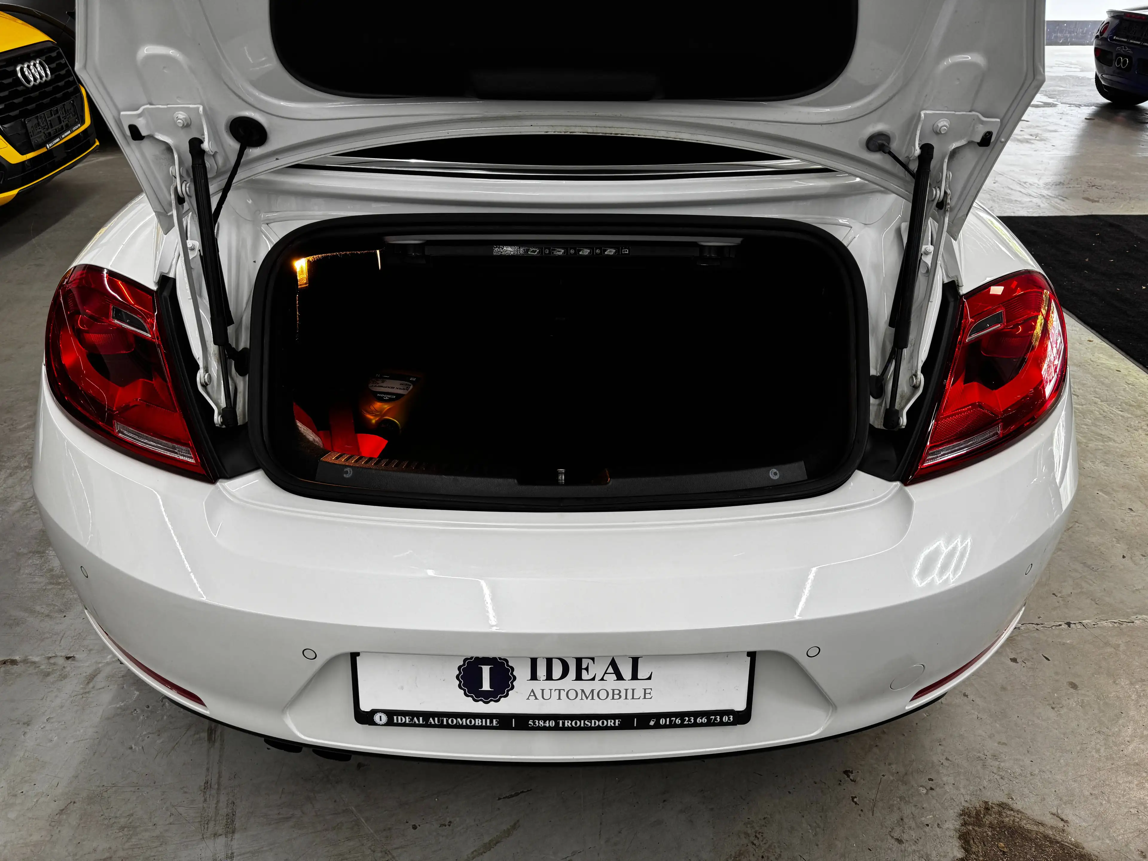 Volkswagen Beetle Club BMT*Automatik* — photo 8