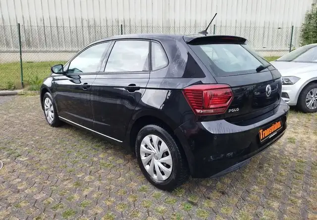 Volkswagen Polo view 4