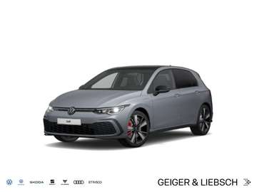 VIII GTE DSG+PANO+KAMERA+BLACK+NAVI