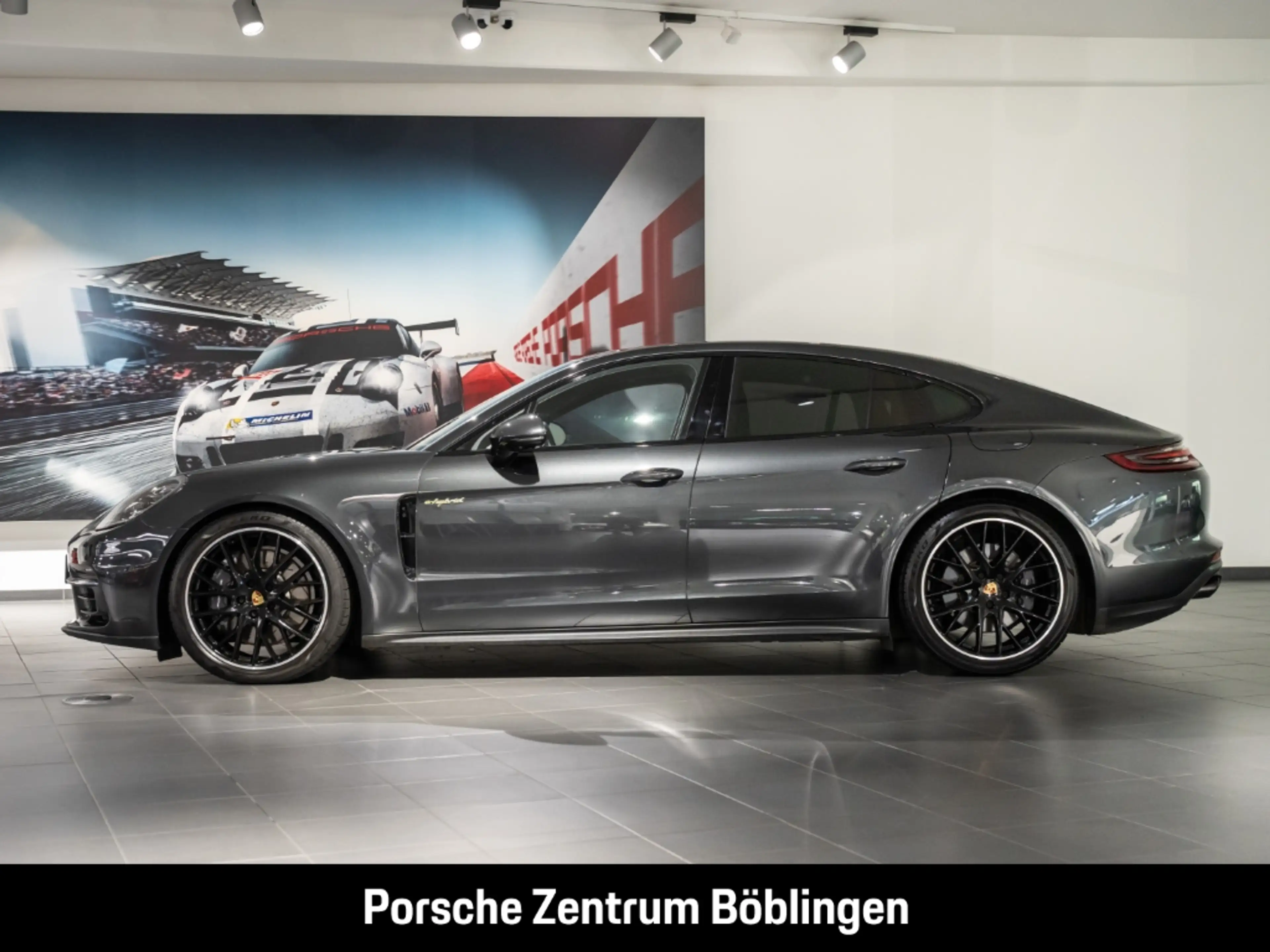 Porsche Panamera 4 E-Hybrid Soft-Close LED-Matrix BOSE — photo 2