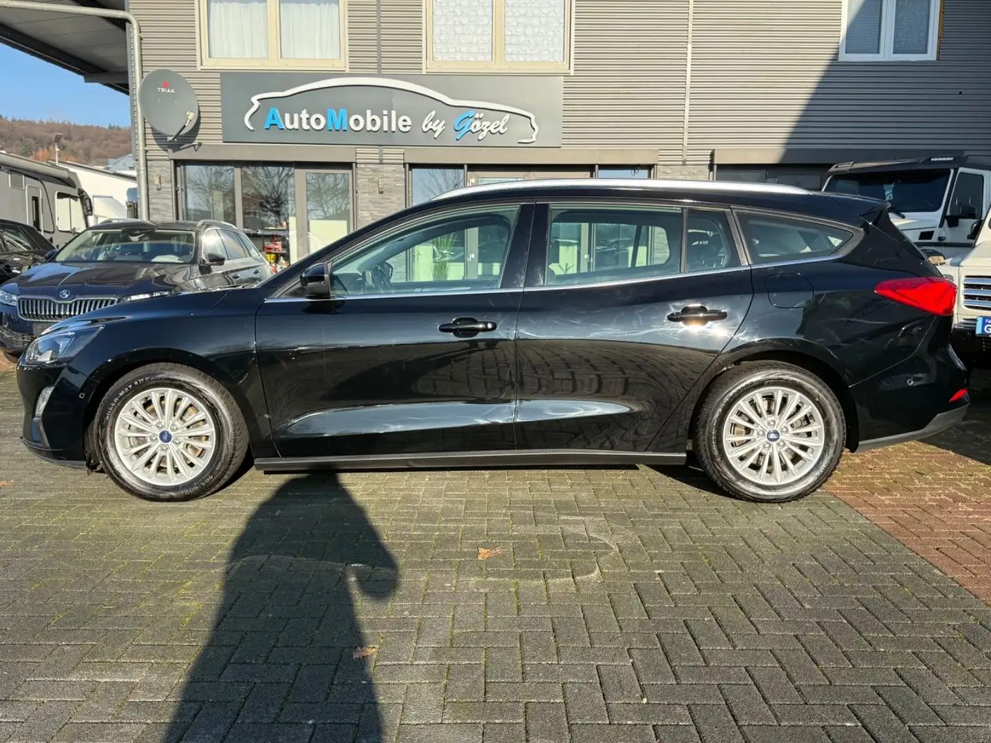 Ford Focus Turnier Titanium *2. Hand *Navi *Kamera Noir - 2