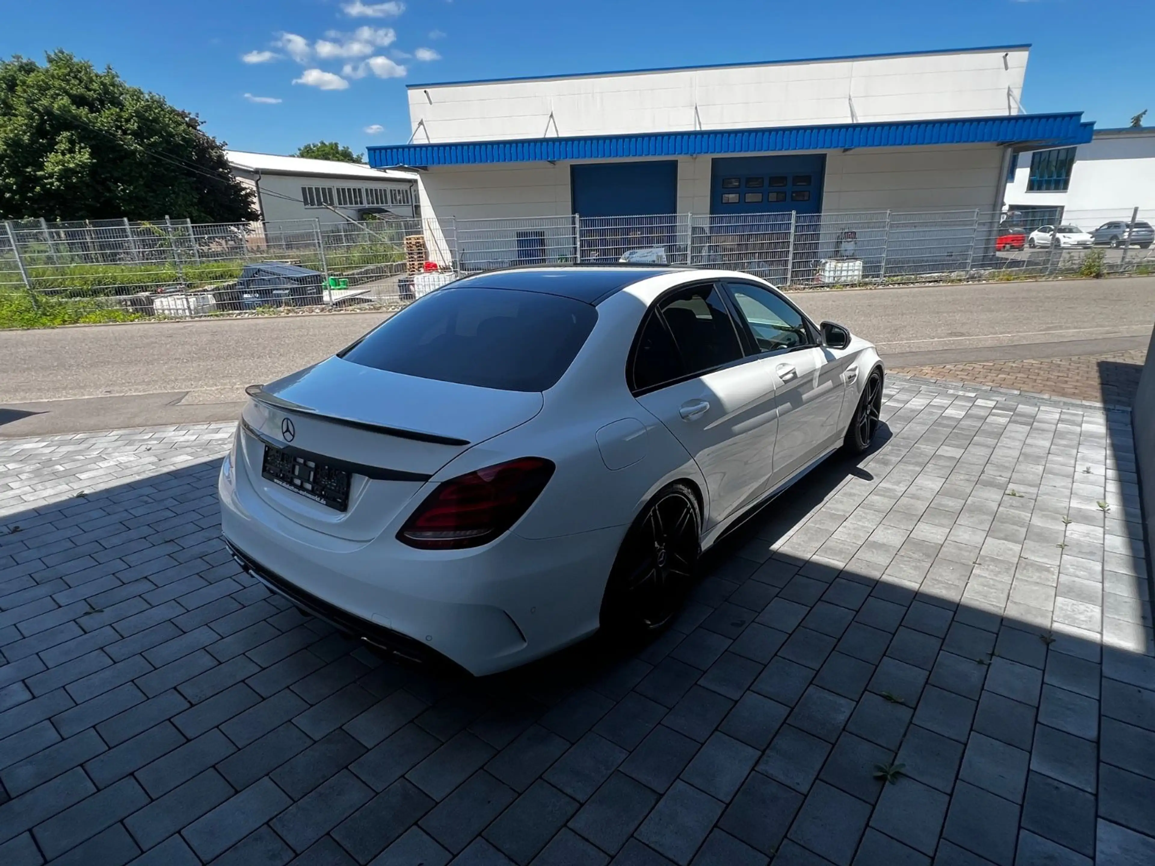 Mercedes-Benz C 63 AMG Lim. Leistungssteigerung — photo 2