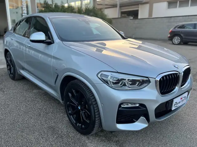 BMW X4 M xdrive25d Msport X auto NIGHT LED/PELLE/360/20;