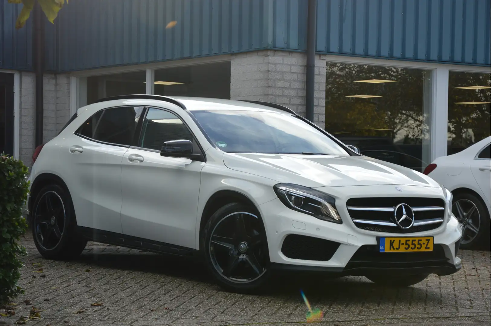 Mercedes-Benz GLA 180 AMG-LINE | NIGHT | XENON | PDC | NAVI | CRUISE | T Blanc - 2