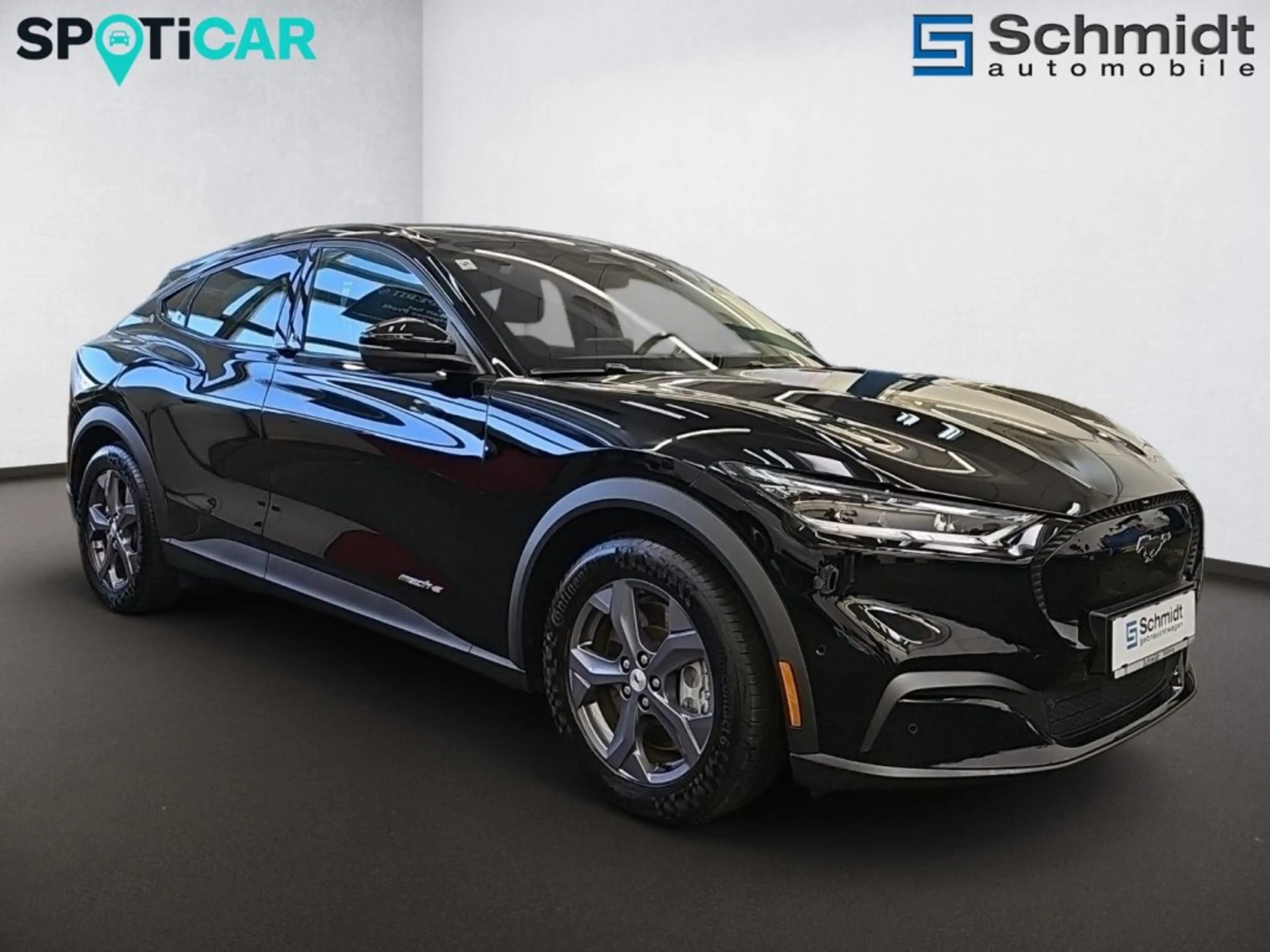 Ford Mustang Mach-E Elektro 70kWh Standard Range — photo 5
