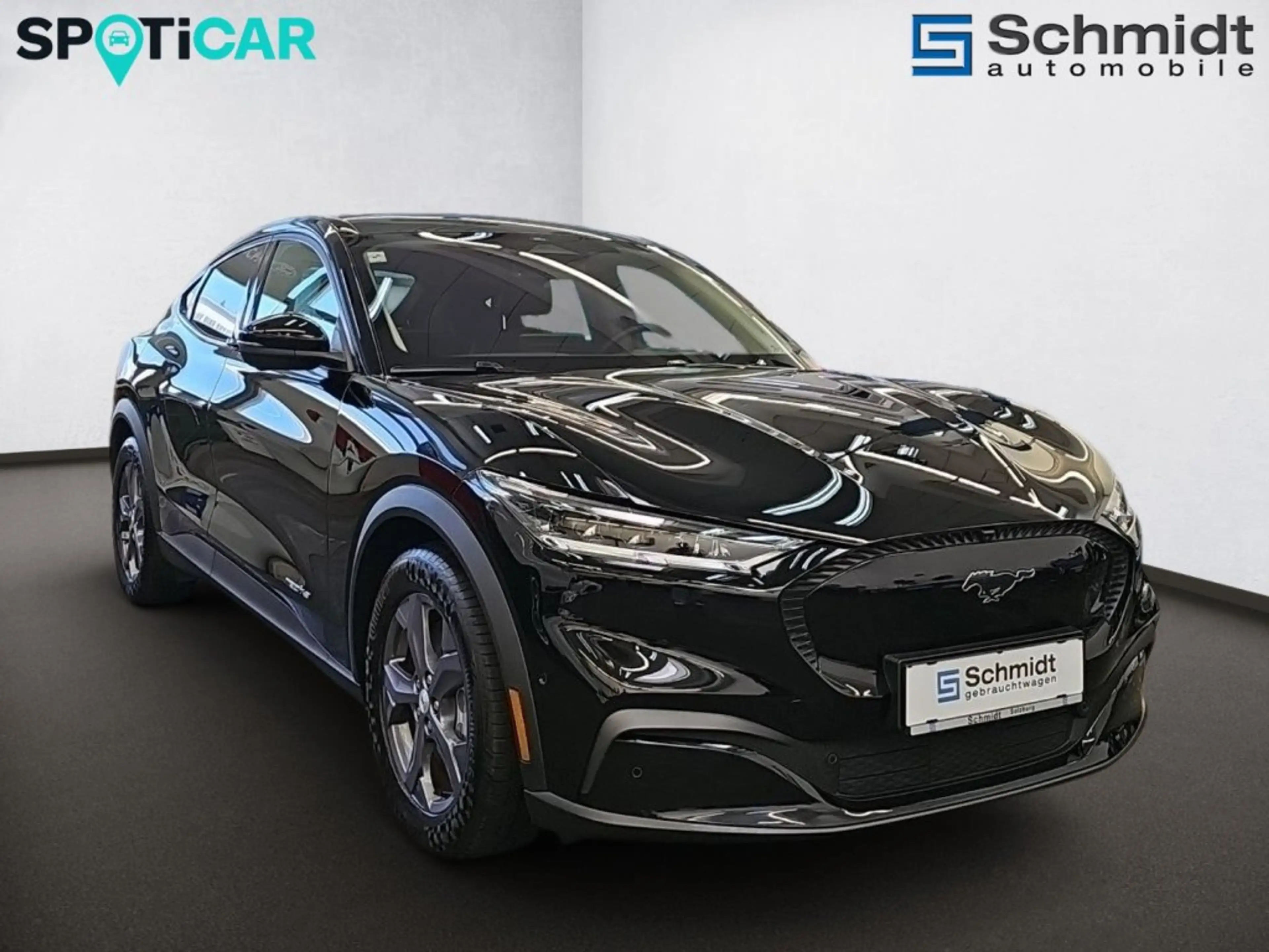 Ford Mustang Mach-E Elektro 70kWh Standard Range — photo 6