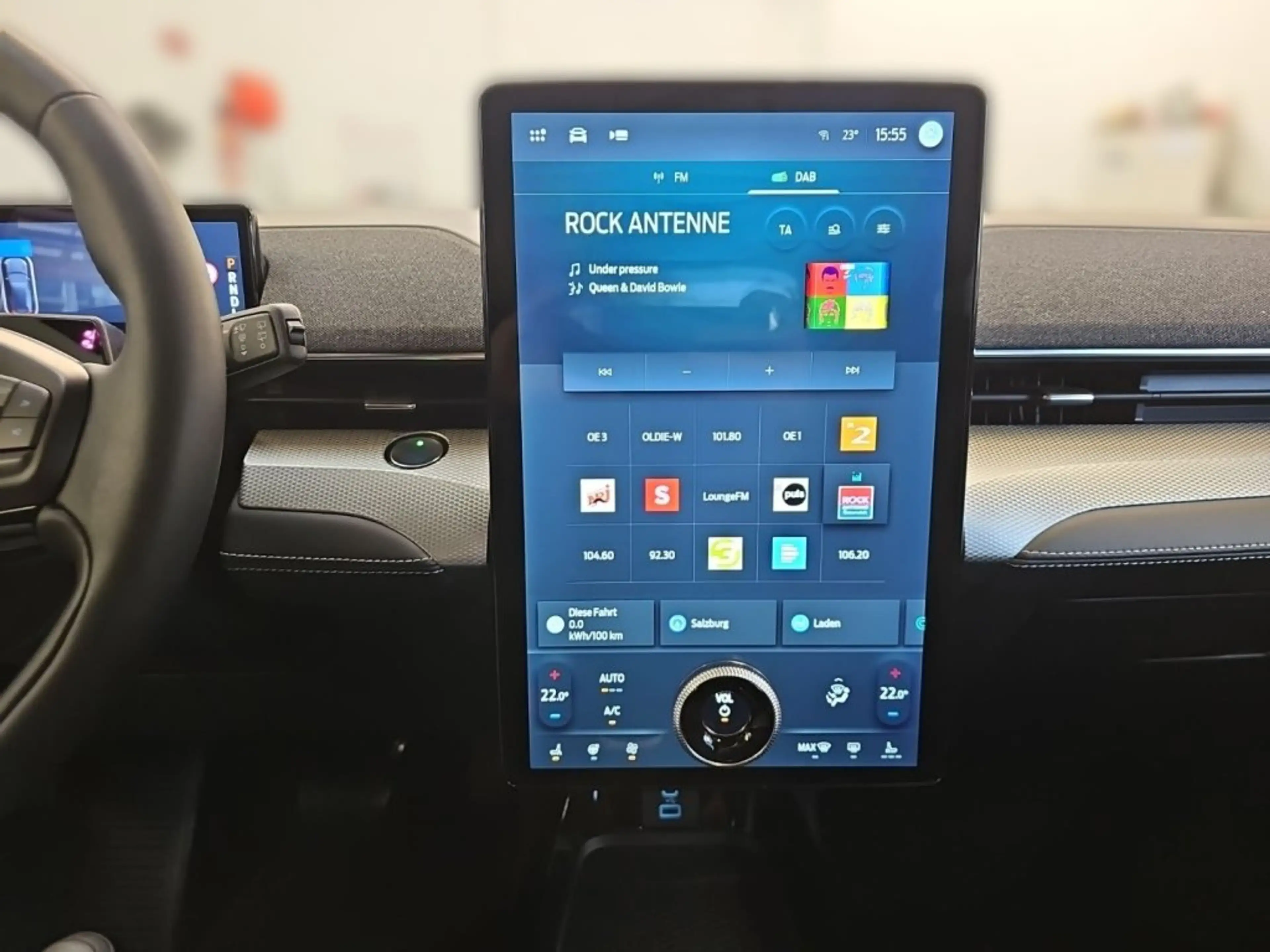 Ford Mustang Mach-E Elektro 70kWh Standard Range — photo 10