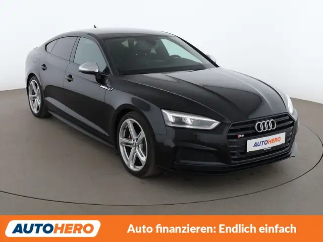 Audi S5 view 8
