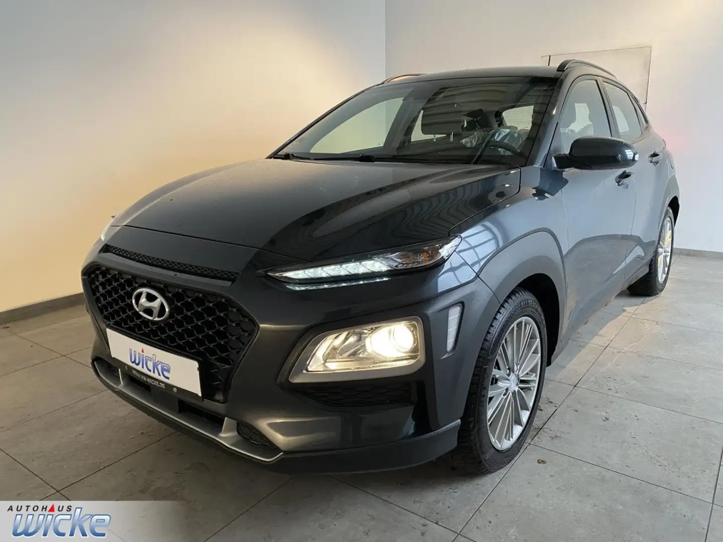 Hyundai KONA 1.6 4WD Automatik Trend KLIMA RÜCKFAHRKAMERA Grau - 2