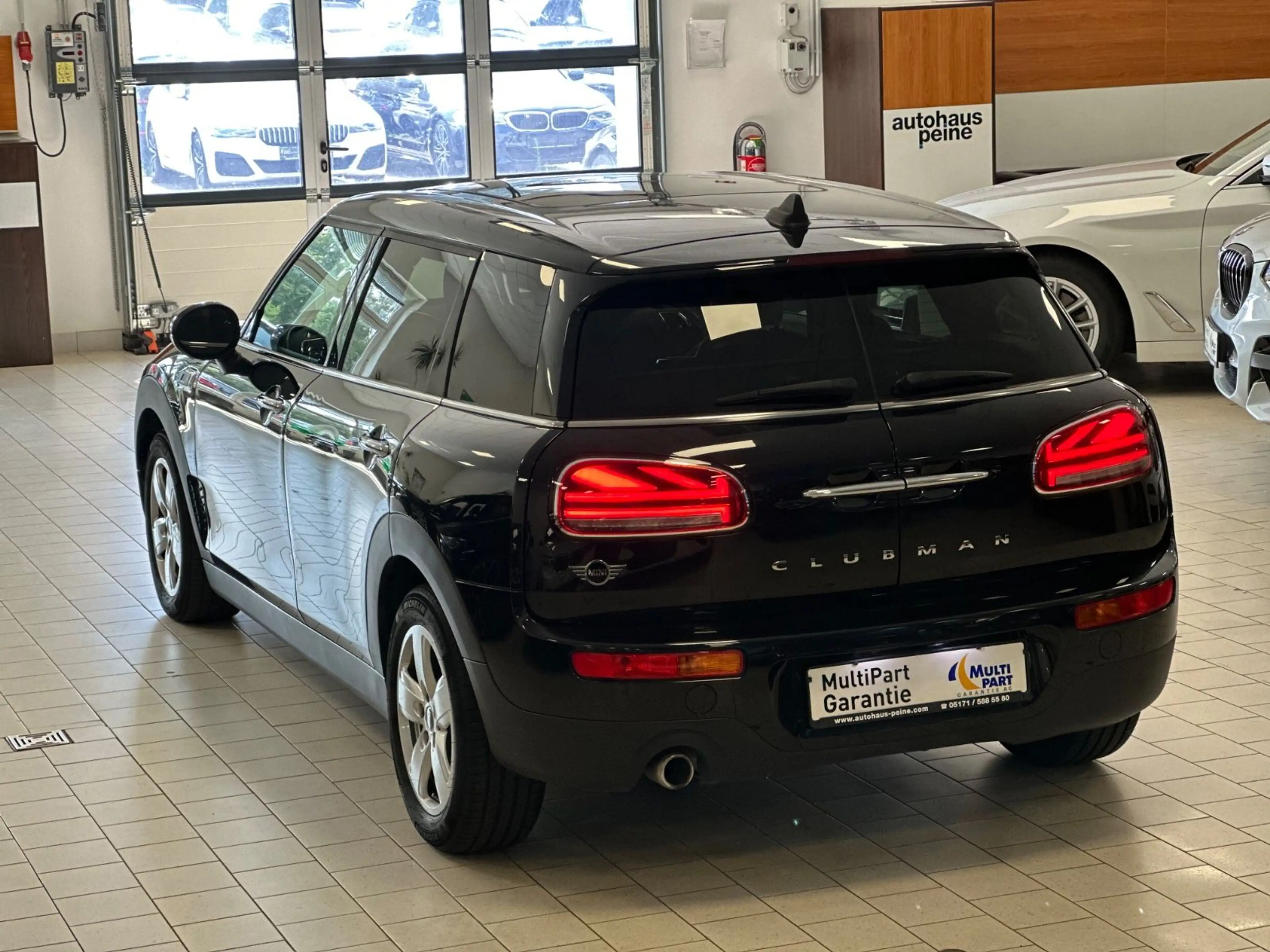 MINI One Clubman Clubman OneD Ess.Trim Aut/Panorama/LED/SportSitz — photo 2