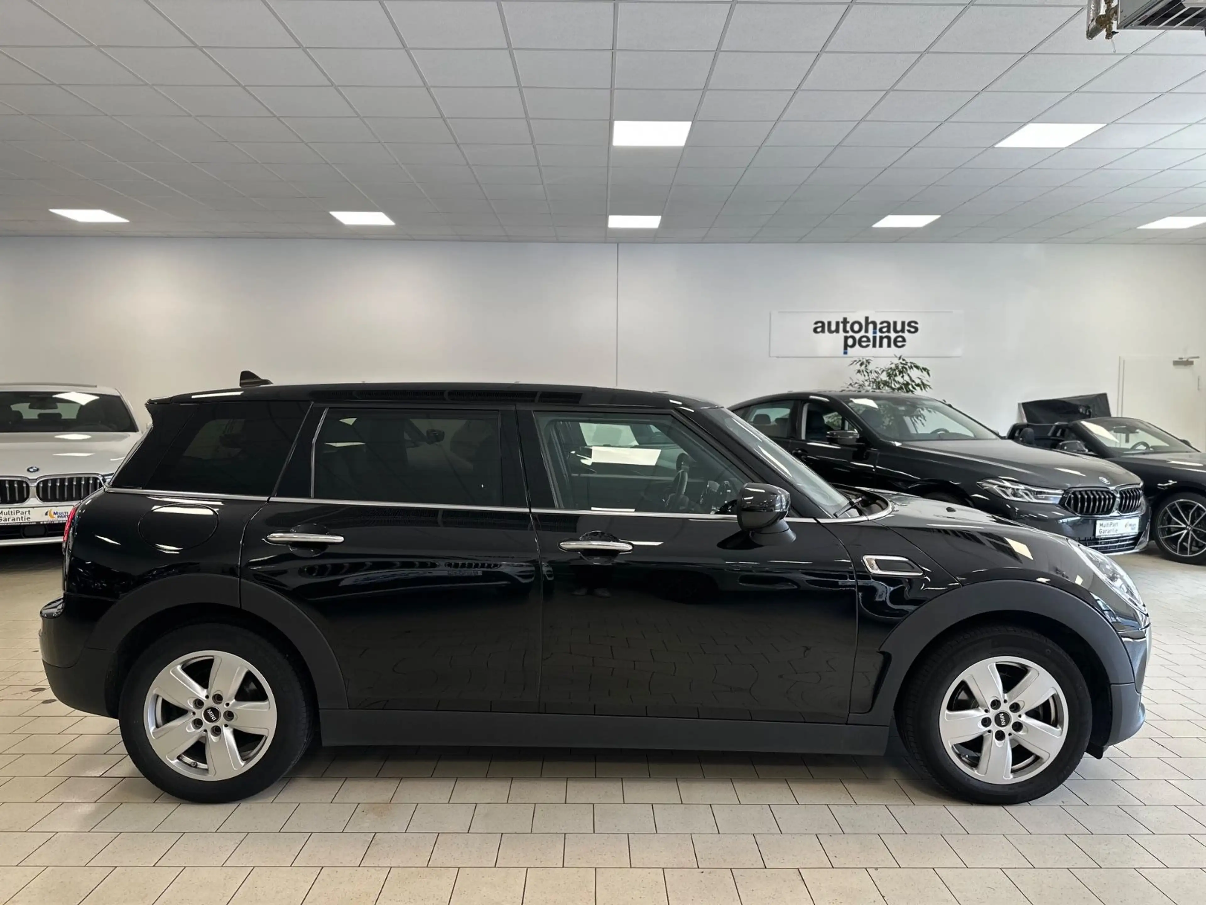 MINI One Clubman Clubman OneD Ess.Trim Aut/Panorama/LED/SportSitz — photo 12