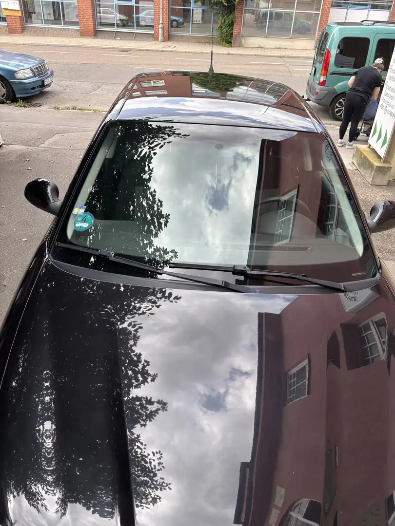 SEAT Ibiza 1.4 16V Style Schwarz - 2