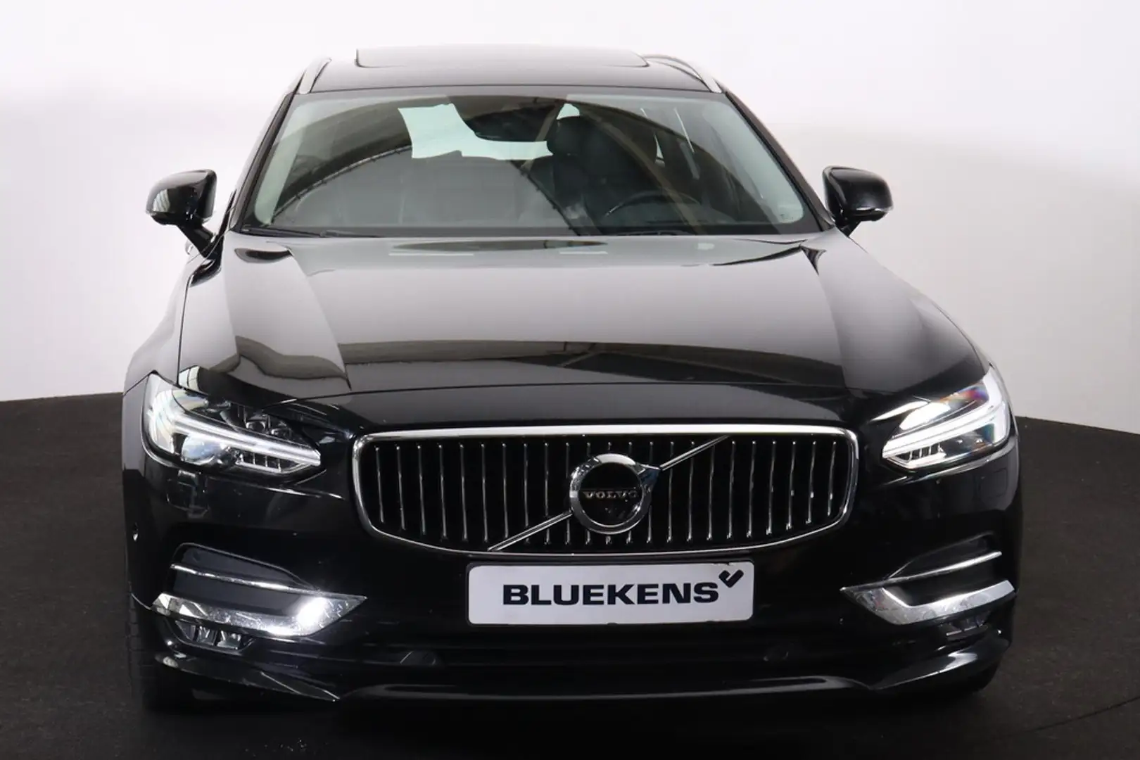 Volvo V90 D5 AWD Inscription - Bowers & Wilkins Audio - Inte Schwarz - 2