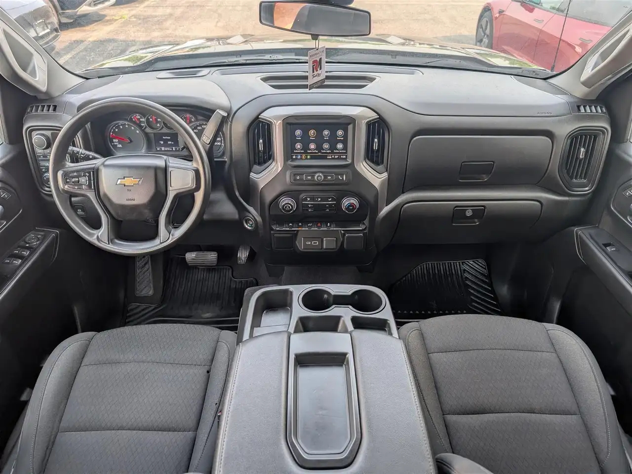 Chevrolet Silverado 1500 photo Chevrolet Silverado 1500