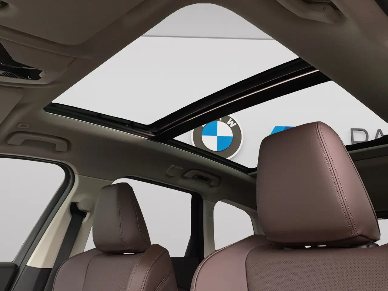 BMW X1 sDrive18i xLine LED ACC 360° HUD AHK Pano H/K 15