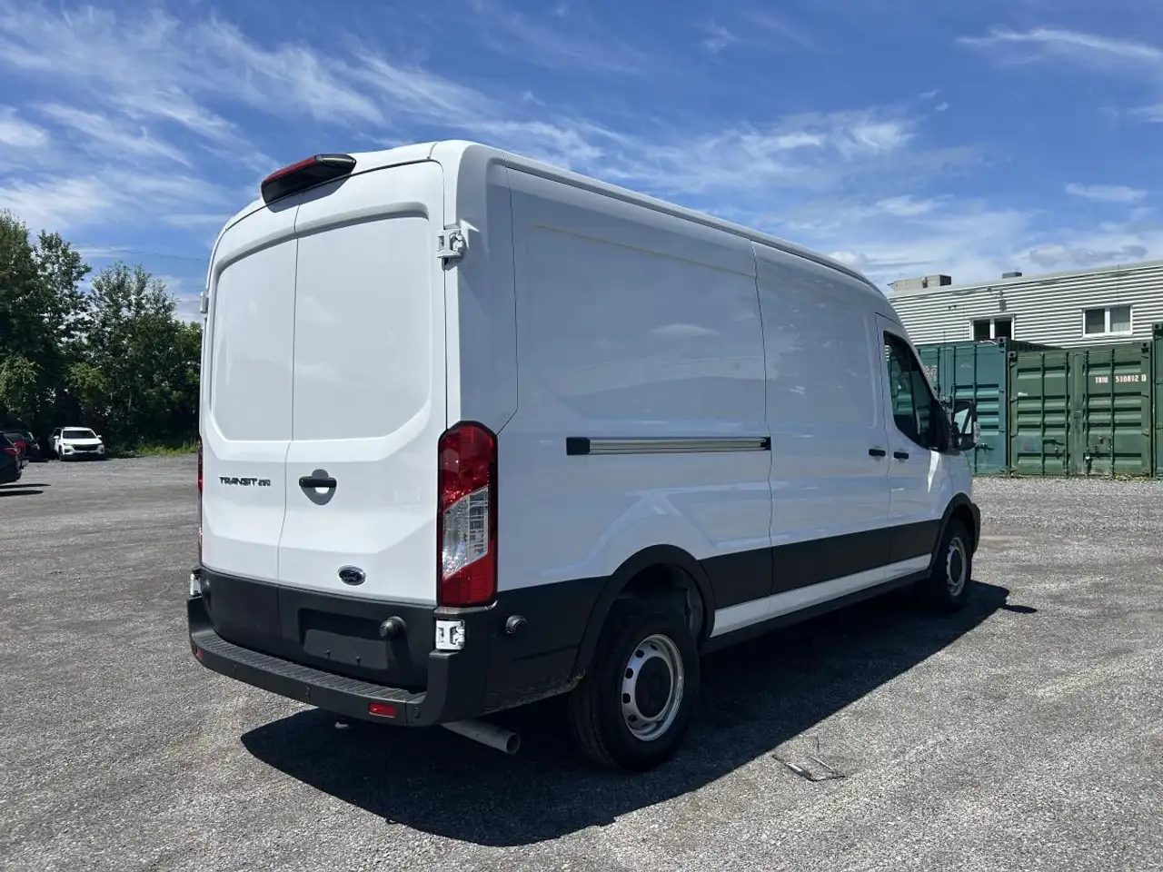 Ford Transit Cargo Van снимка Ford Transit Cargo Van