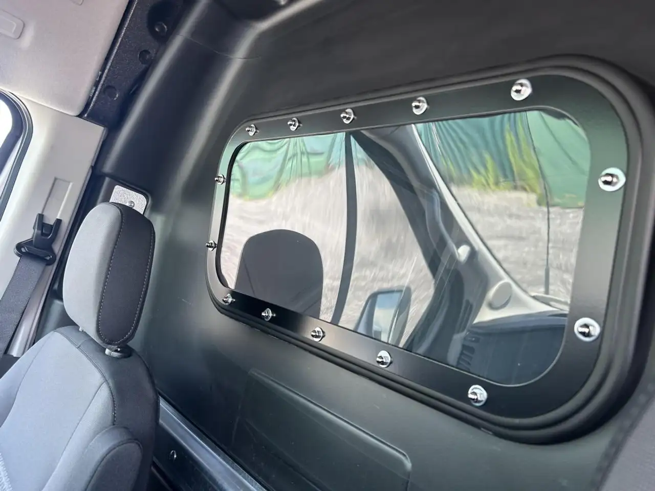 Ford Transit Cargo Van снимка Ford Transit Cargo Van