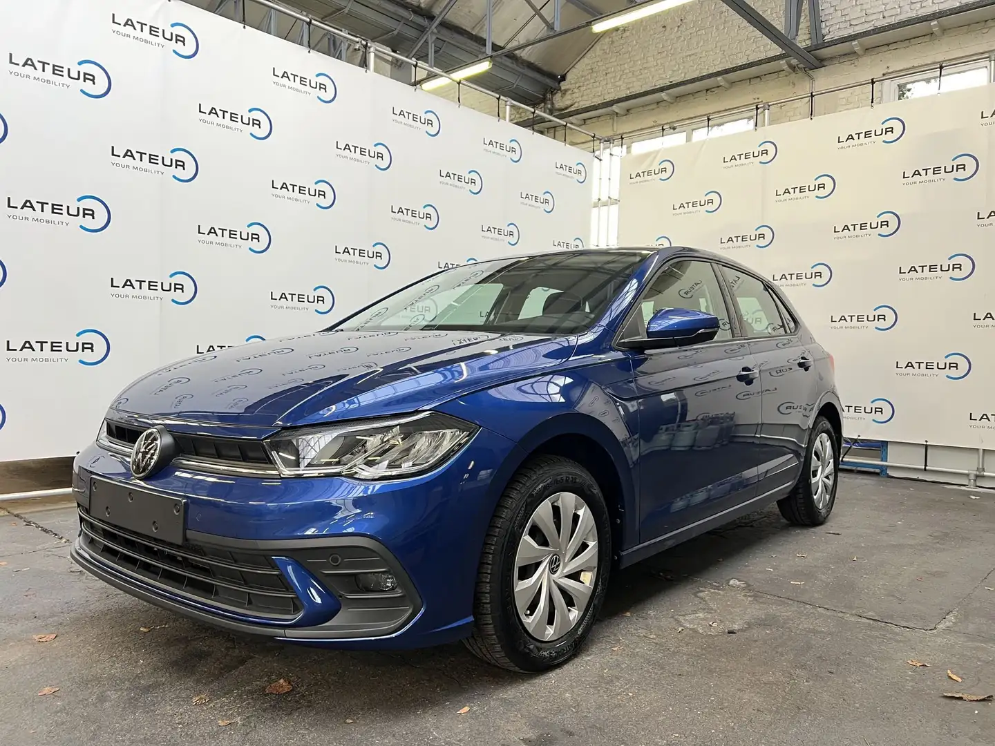 Volkswagen Polo TSI Life 1.0i 95pk Azul - 1