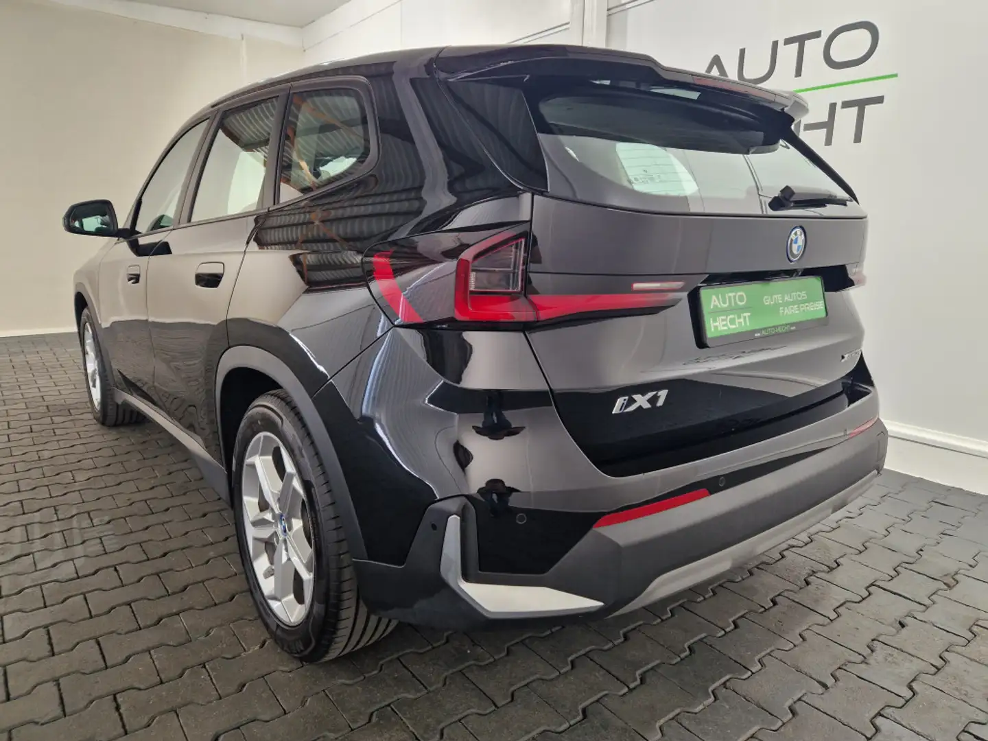 BMW X1 xDrive30, Head-Up, AHK, 360° Kamera, LED Nero - 2