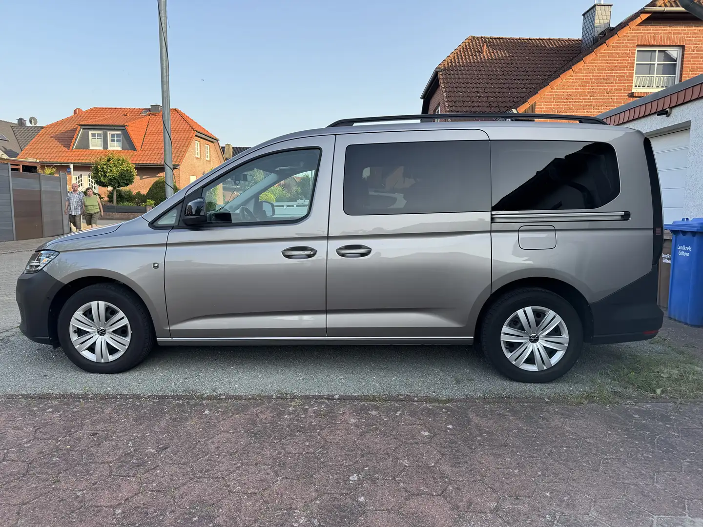 Volkswagen Caddy Maxi California 4Motion Beige - 2
