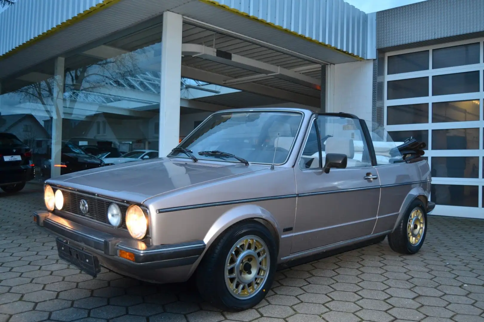 Volkswagen Golf 1 GL Cabriolet, H-Zul., GTI Lenkrad, Radio Silber - 1