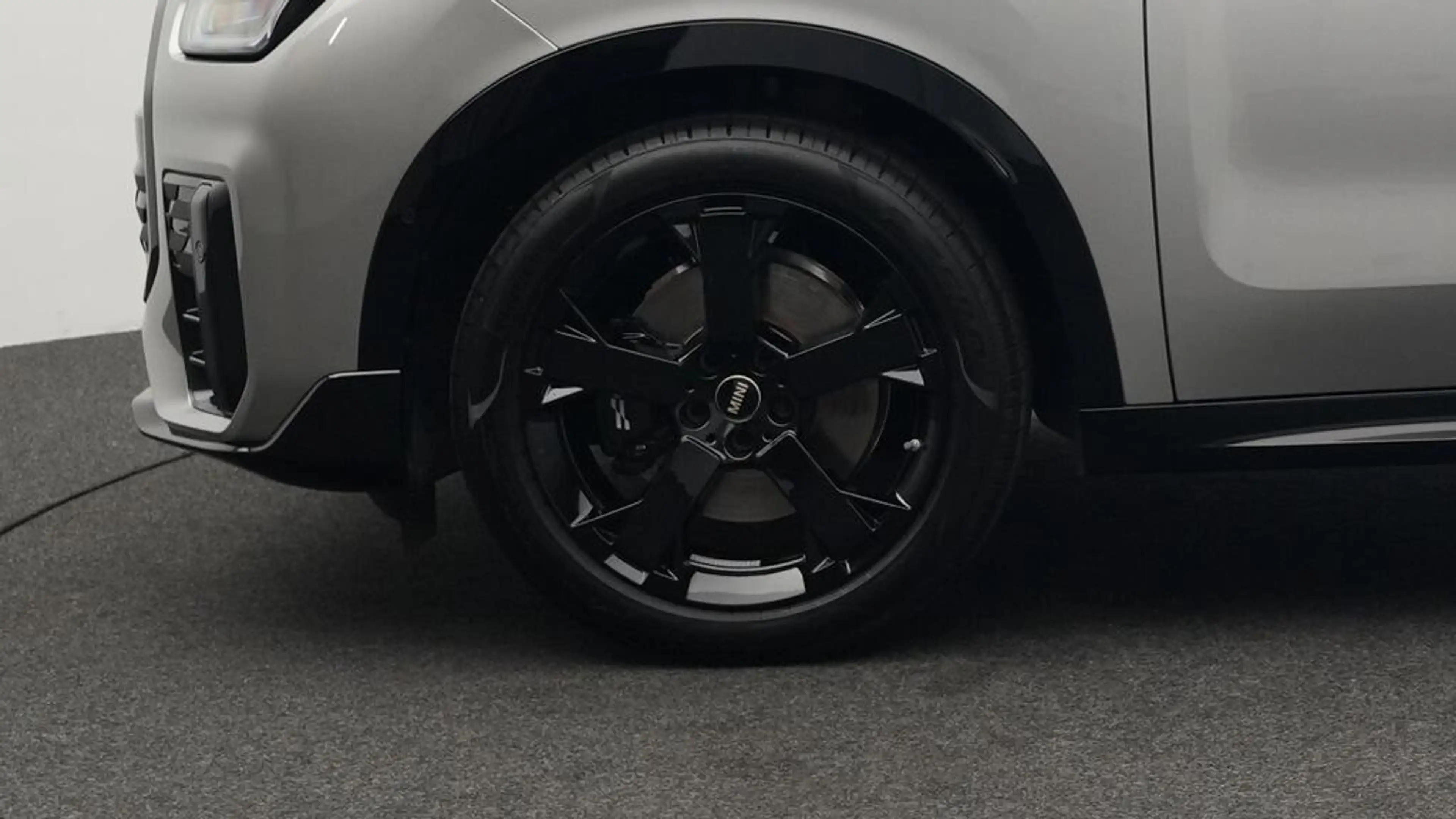 MINI Countryman C John Cooper Works Trim — photo 10
