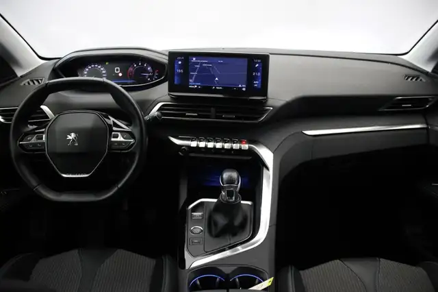 Peugeot 5008 view 2