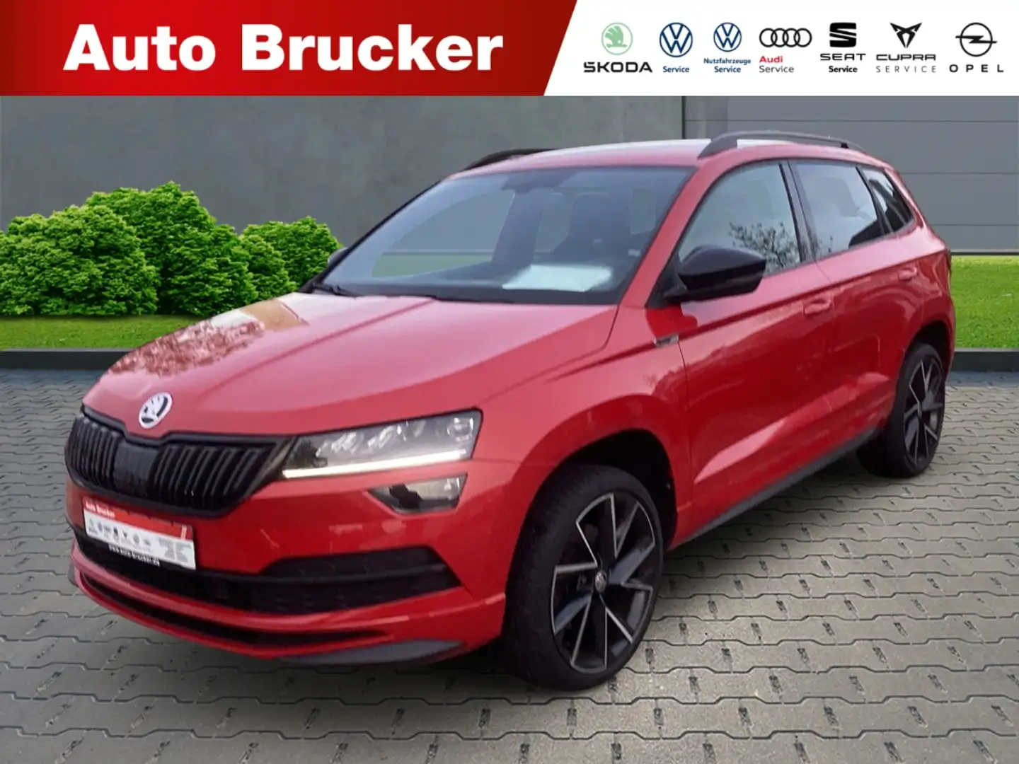Skoda Karoq Sportline 1.5 TSI DSG StandHZG Navi Digitales Cock Rot - 1