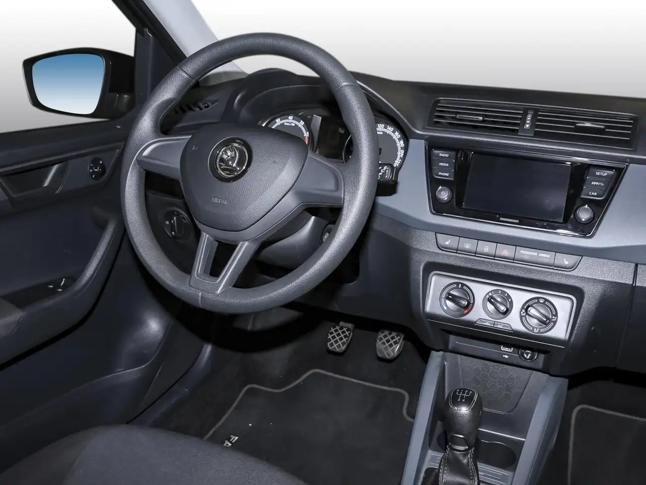 Skoda Fabia — photo 5 sur 15