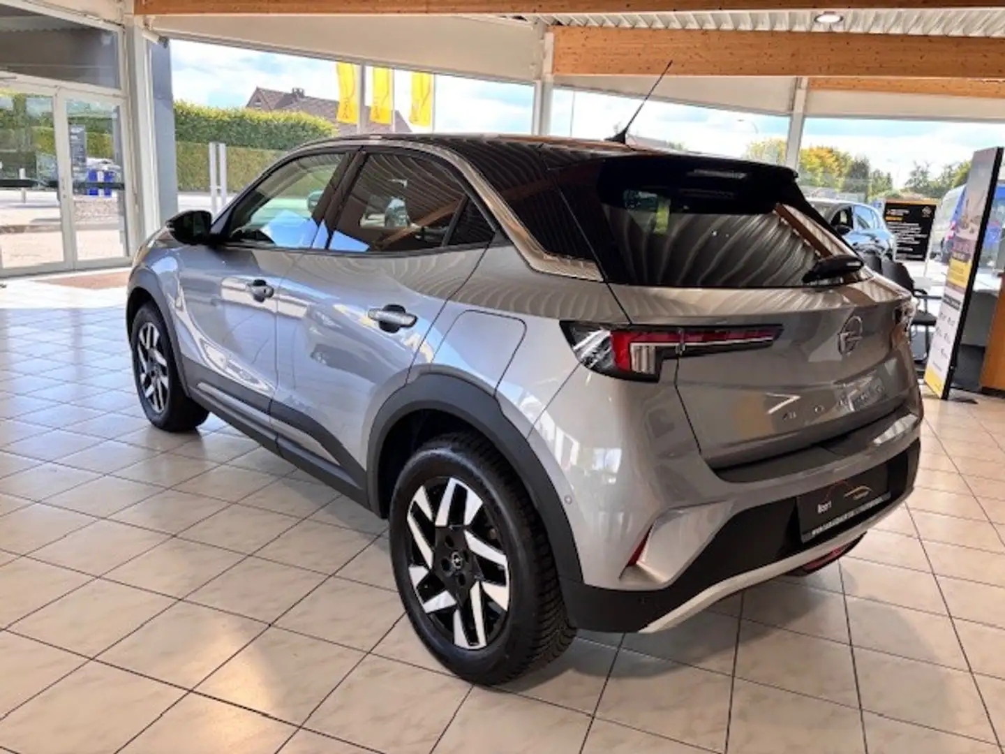Opel Mokka GS-LINE/GPS/Camera/Carplay Grijs - 2