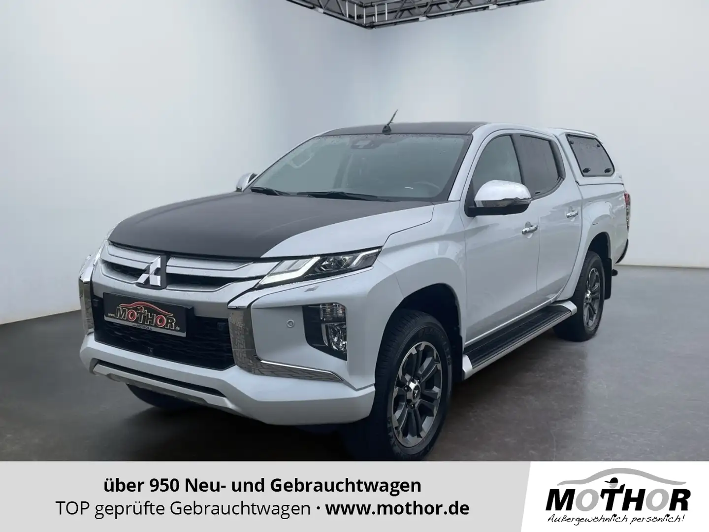 Mitsubishi L200 Top 2,2 DI-D 4WD TEMP NAVI PDC SHZ Blanc - 1
