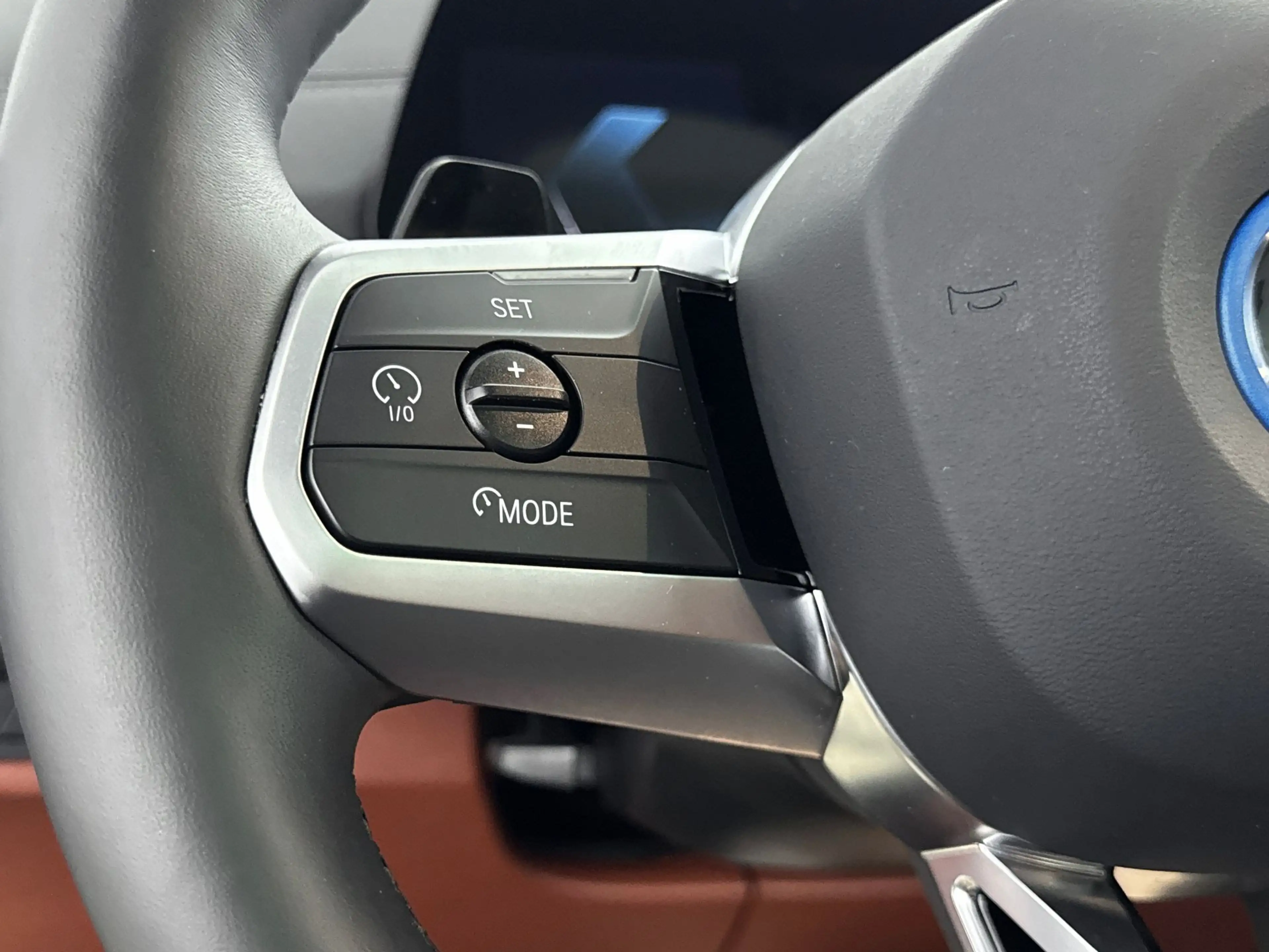 BMW iX2 eDrive20 M Sport / Panoramadak / Sportstoelen / Ad — photo 6