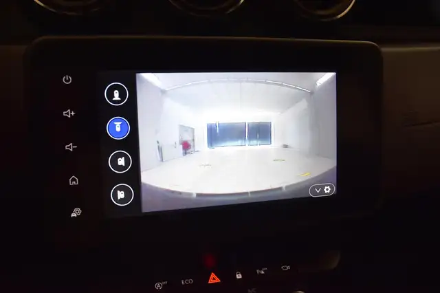 Dacia Duster view 9