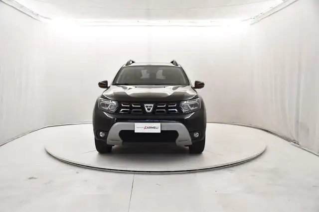 Dacia Duster view 5