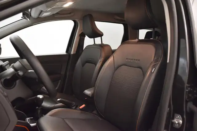 Dacia Duster view 13