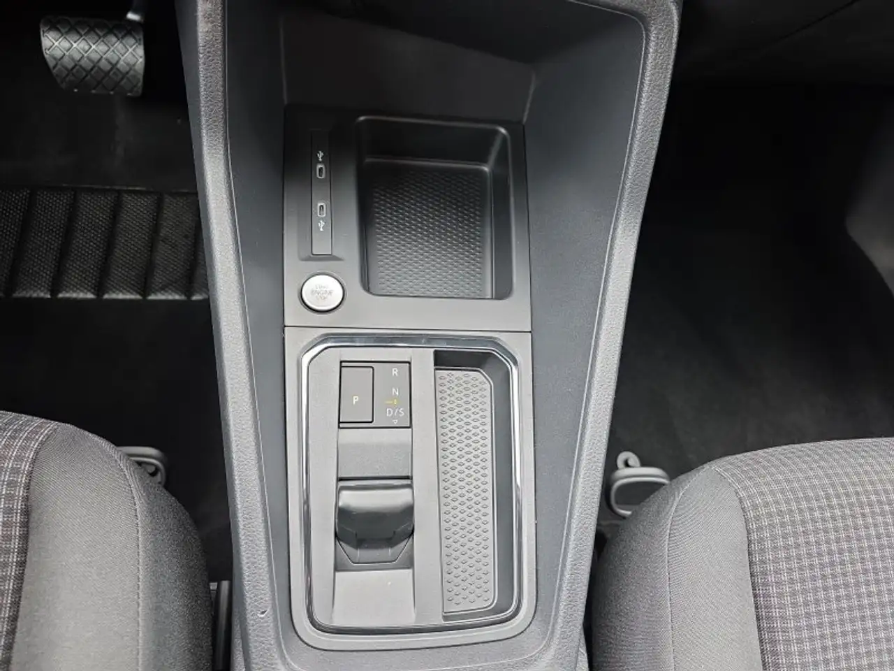 Volkswagen Caddy 1,5TSI DSG aAHK/Kamera/ACC/Sitzhz. **, миниатюра 23