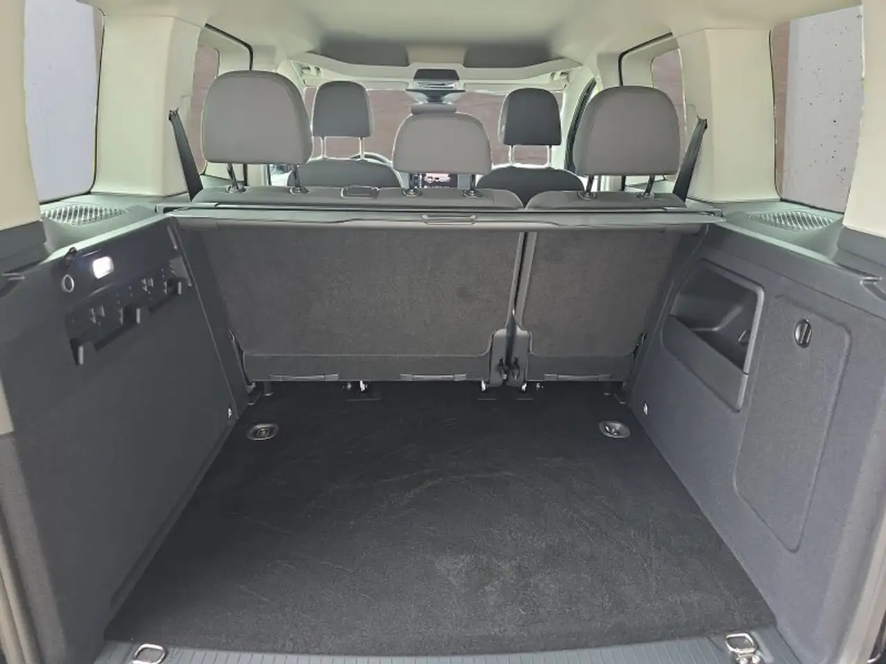 Volkswagen Caddy 1,5TSI DSG aAHK/Kamera/ACC/Sitzhz. **, миниатюра 17