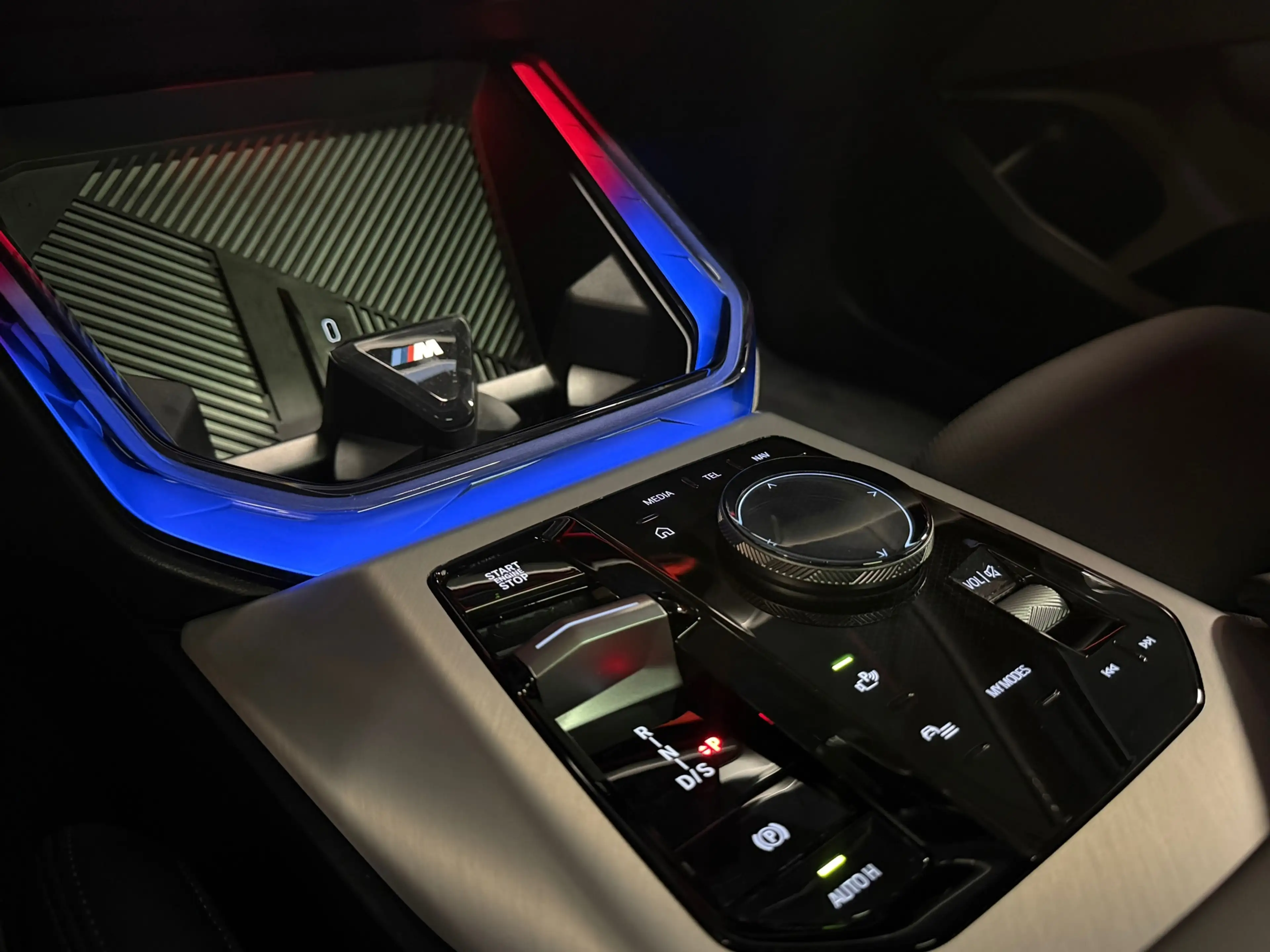 BMW X3 30e xDrive M Pack VOL Pano Memory 360Cam. Alarm — photo 31