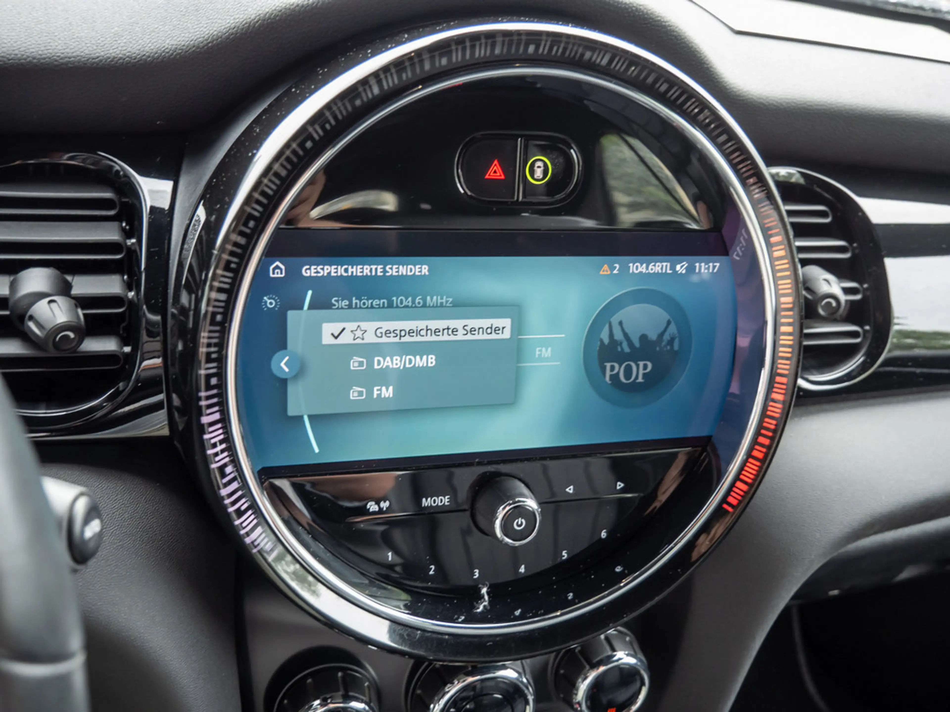 MINI Cooper Cabrio Yours Trim HUD+NAVI+LEDER+KEYLE — photo 14