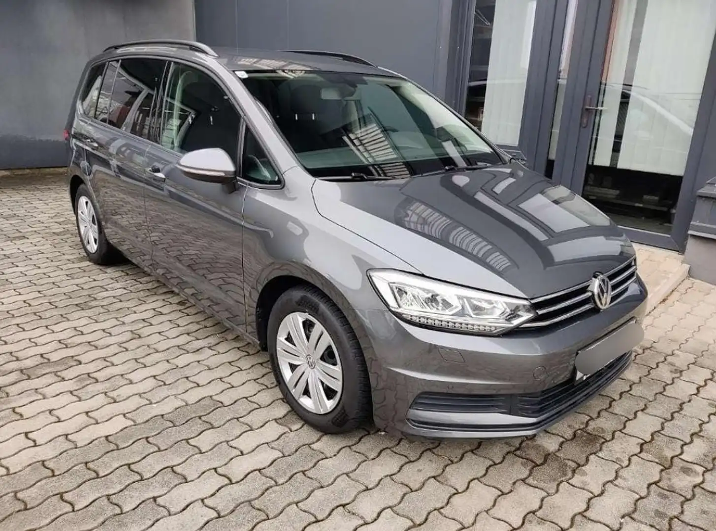Volkswagen Touran Highline 1,6 SCR TDI - 1