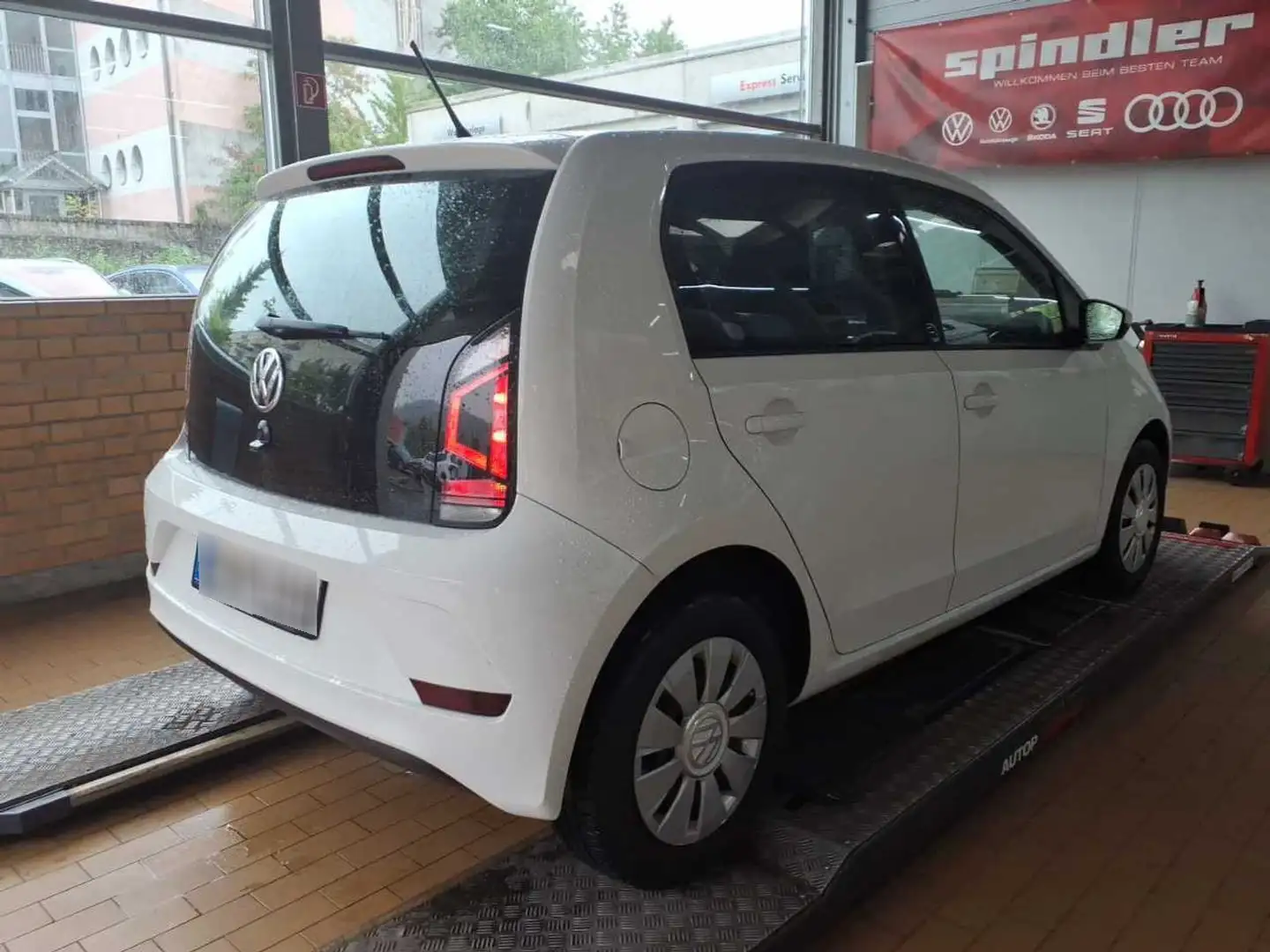 Volkswagen up! 1.0 - move up! / Bluetooth, Klima, SHZ Weiß - 2