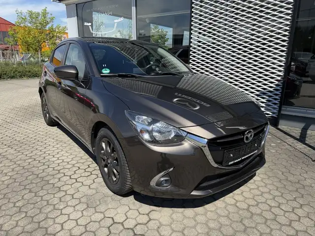 Mazda 2 Benzin Automatik Sports-Line Kamera Navi Sitzheiz.