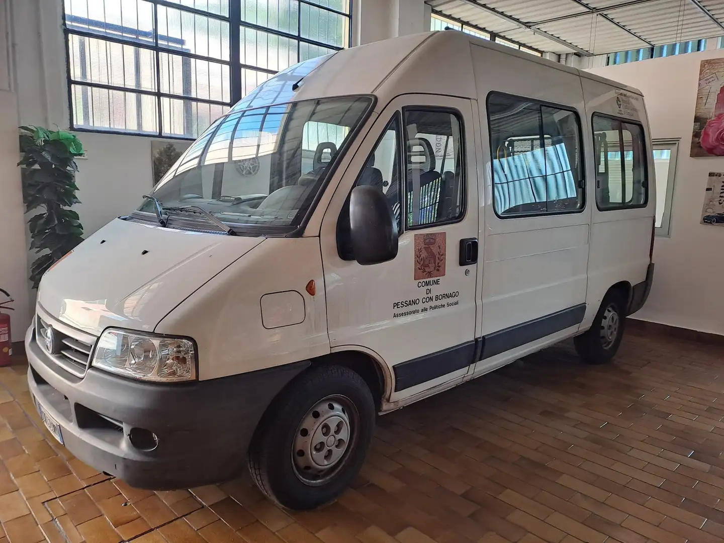 Fiat Ducato 2.3 JTD PANORAMA 8 POSTI (ALLESTITO PER DISABILI) Blanc - 1