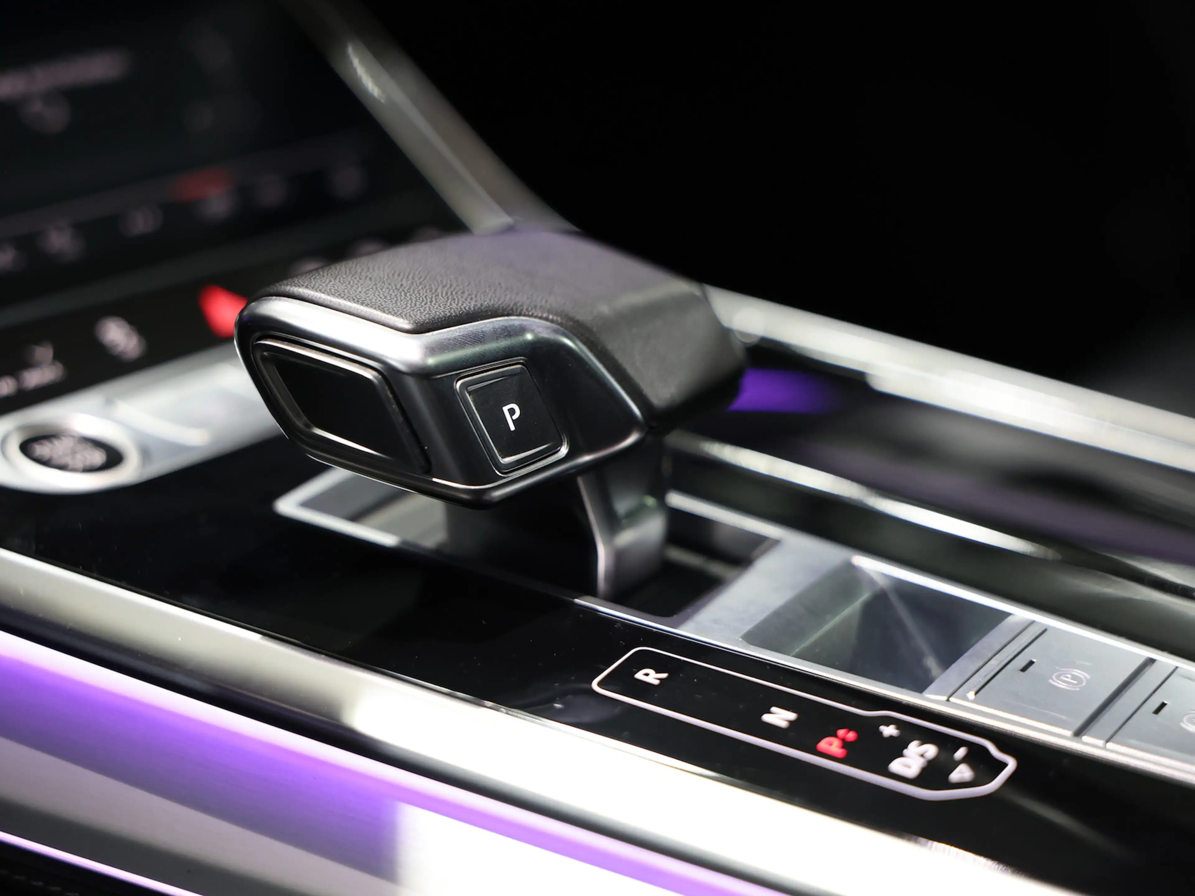 Audi Q7 50 TDI Q S-LINE SPORT PLUS BLACK / 7-SITZER / — photo 15