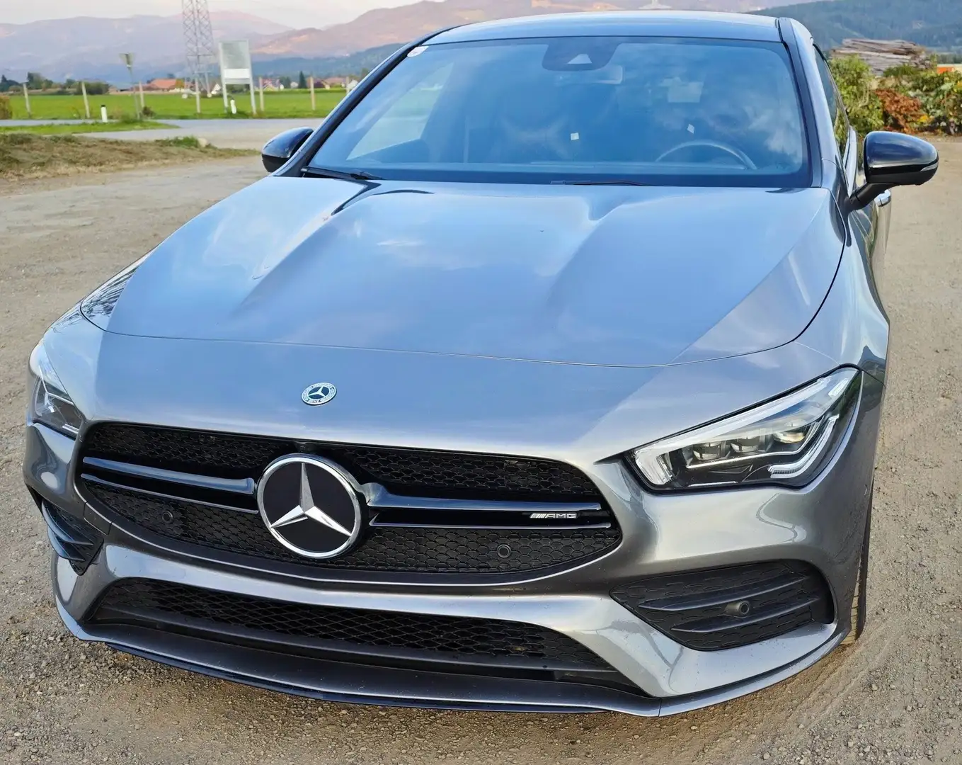 Mercedes-Benz CLA 250 CLA 250 4MATIC Shooting Brake Aut. Grau - 1
